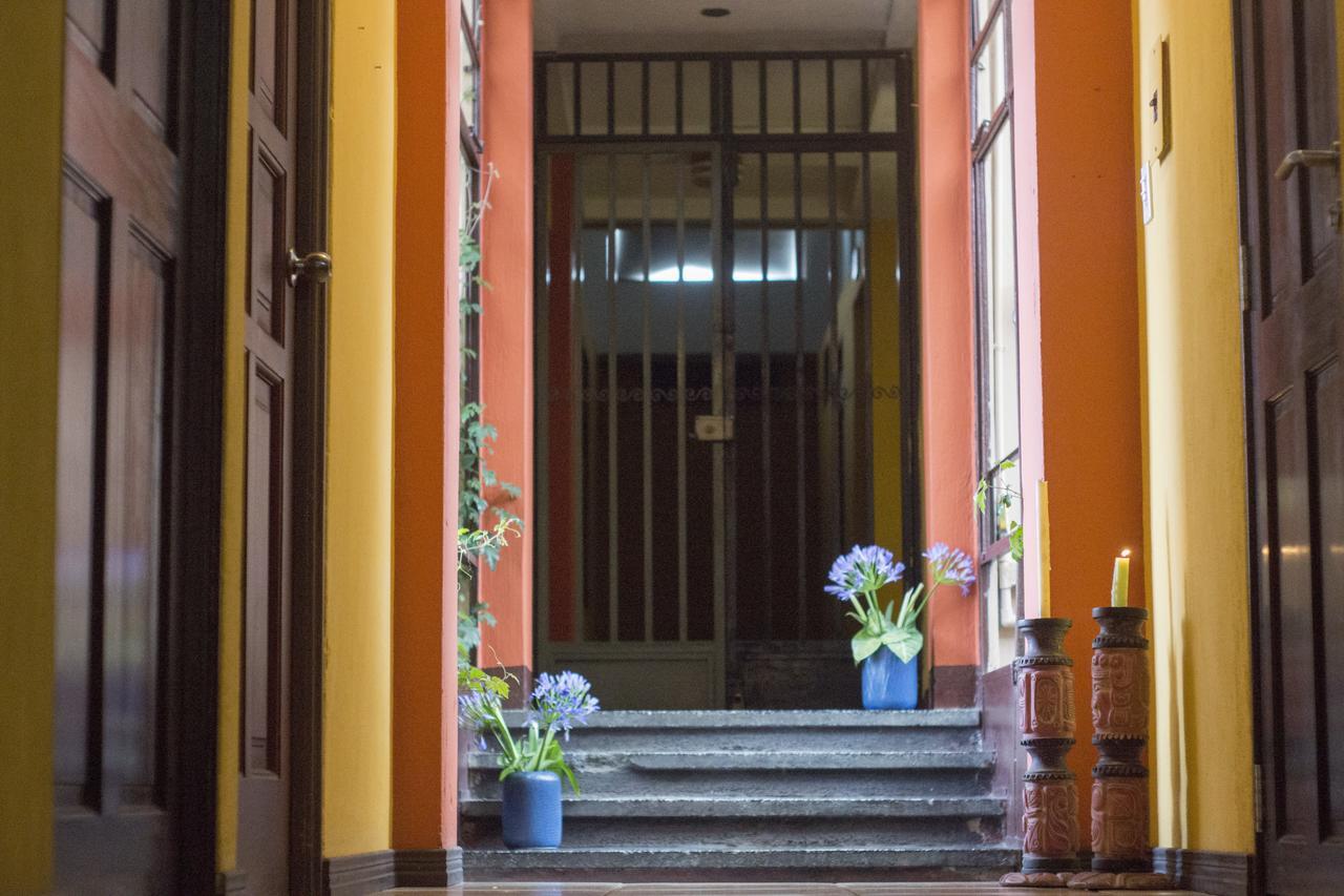 Give House Bed & Breakfast Guatemala City Eksteriør bilde