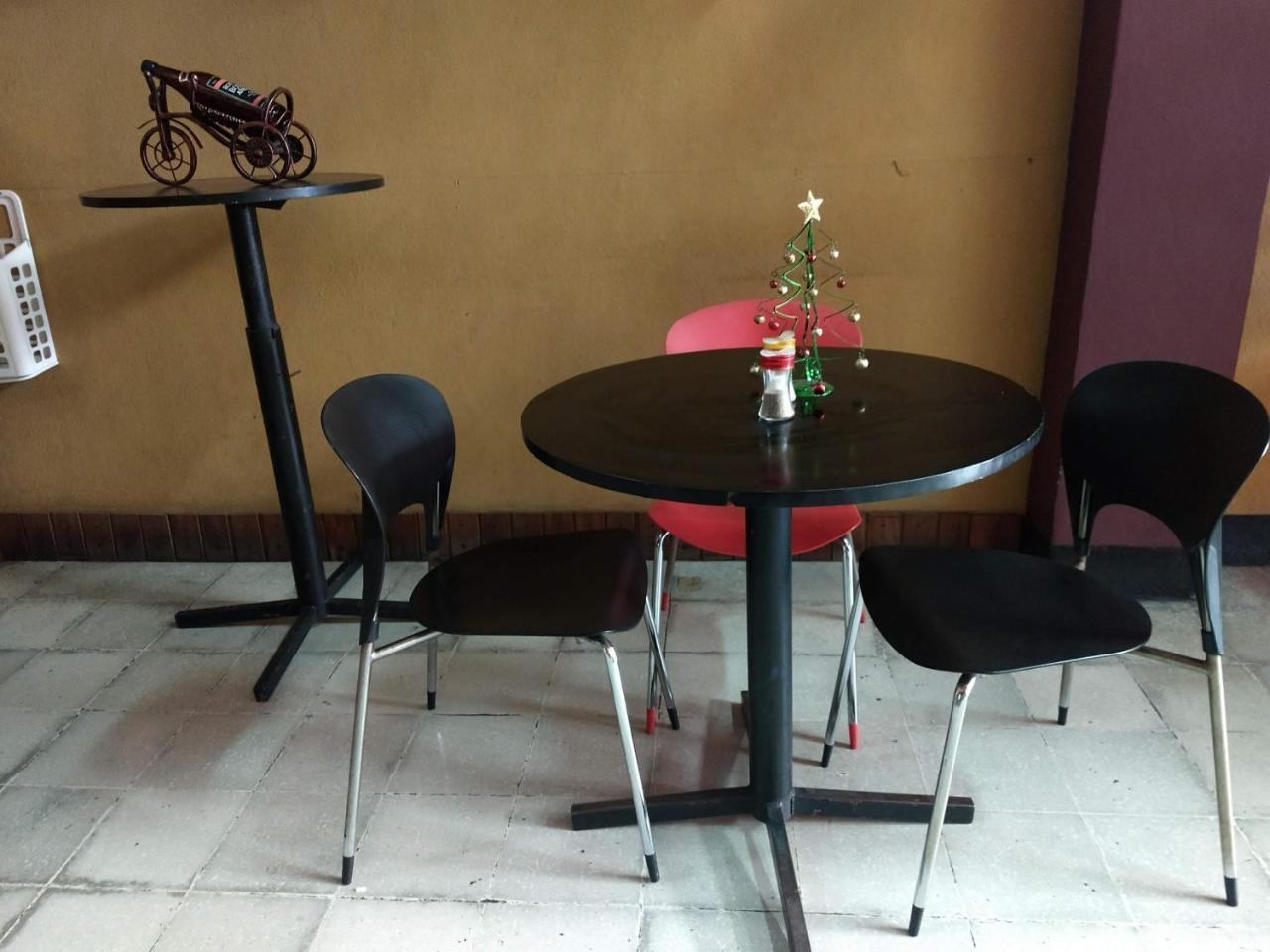 Give House Bed & Breakfast Guatemala City Eksteriør bilde